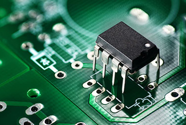 pcb via